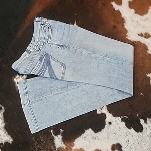 7 FAMK DOJO 27 Light Wash